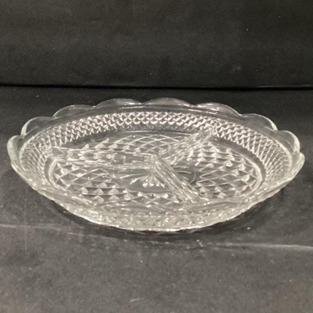 Vintage Anchor Hocking Wexford Divided‎ Relish Dish 8-1/2" - Picture 8 of 9